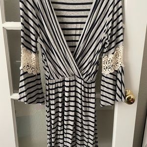 Zouk Crochet Sleeve Dress